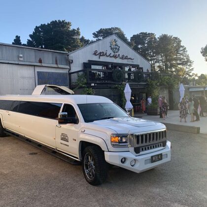 Hummer H4 White 16 Seater